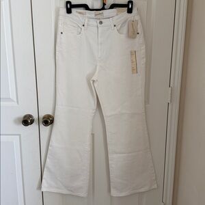 Universal Thread Cream Flare Jeans